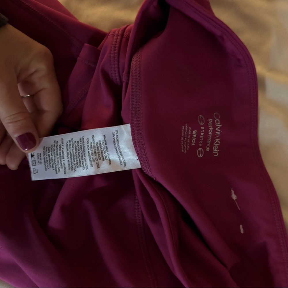 Calvin Klein Performance Fuchsia Leggings